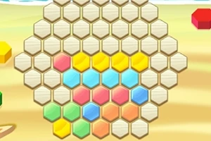 Tablero hexagonal con piezas de colores intercaladas sobre un fondo beige