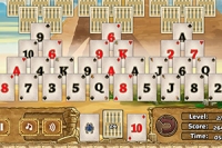 Divertido juego de Tripeaks Solitaire en el Antiguo Egipto