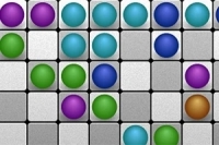 El objetivo del juego es alinear bolas del mismo color