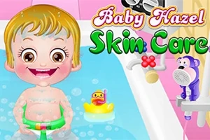 Niña pequeña en la bañera con un patito de hule y un juguete de mono, acompañada del texto Baby Hazel Skin Care