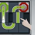 Un tablero de rompecabezas con una bola blanca en un túnel verde que lleva a una salida roja, y una mano indicando un movimiento de pieza