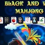 Títulos de fichas de Mahjong debajo de un texto grande que dice Black and White Mahjong 2, con un sombrero mágico y plumas coloridas en la parte inferior