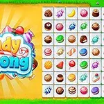 Interfaz colorida con un tablero de fichas ilustradas con diferentes tipos de dulces y un logotipo en letras grandes en el lado izquierdo