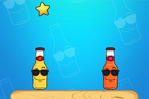 Dos botellas con gafas de sol sobre una superficie de madera, con un fondo azul y una estrella amarilla en la parte superior