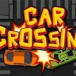Título Car Crossing en letras amarillas y rojas sobre dos autos chocando en una intersección