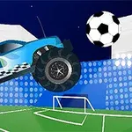 Camioneta azul con ruedas grandes salta en un campo de fútbol mientras una pelota de fútbol está en el aire