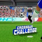 Un jugador de fútbol patea un balón hacia una portería en un estadio lleno de espectadores, con el texto Crossbar Challenge en la parte inferior