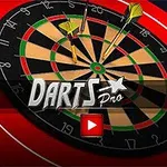 Diana de dardos con dos dardos clavados y logotipo Darts Pro sobre un fondo oscuro