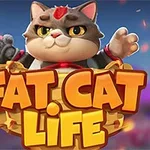 Gato regordete con expresión divertida sobre un letrero que dice Fat Cat Life en un fondo colorido