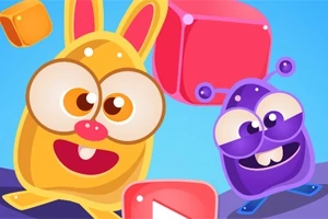 Dos personajes animados coloridos, uno con orejas de conejo y otro con antenas, rodeados de cubos de colores sobre un fondo azul