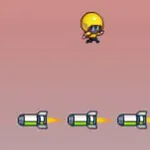 Personaje con casco amarillo flotando sobre misiles en un fondo rosado