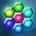 Siete hexágonos brillantes de colores verde, azul y rojo dispuestos en un patrón en forma de panal sobre un fondo azul