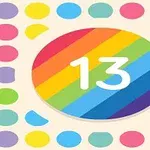Número 13 en un óvalo con fondo de franjas arcoíris rodeado de círculos de colores