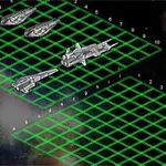 Naves espaciales plateadas posicionadas sobre una cuadrícula verde en un fondo de espacio estrellado