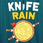 Texto Knife Rain sobre un fondo azul, con un tronco en el centro y cuchillos clavados alrededor, acompañado de una manzana roja