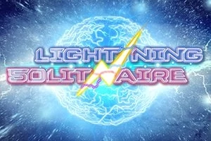 Texto brillante Lightning Solitaire con un rayo en el centro sobre un fondo de energía azul eléctrica