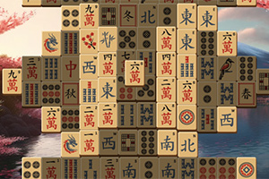 Fichas de Mahjong apiladas con caracteres chinos y símbolos tradicionales, sobre un fondo de paisaje sereno con árboles de cerezo y un lago al atardecer