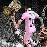 Futbolista con uniforme rosa del Club Internacional de Fútbol Miami junto a un trofeo y el logotipo del club al fondo