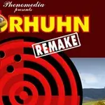 Portada con un título grande en amarillo MOORHUHN, un gallo animado como parte de las letras, un objetivo circular rojo y negro, y la palabra REMAKE en una etiqueta blanca