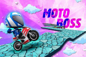 Un personaje con casco azul y blanco monta una moto roja en un camino elevado y quebrado sobre un fondo rosa con nubes y el texto MOTO BOSS