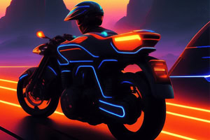 Motociclista con traje y motocicleta futurista iluminados por luces neón en un paisaje al atardecer