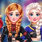 Tres personajes femeninos con ropa colorida y peinados elaborados posan frente a un fondo borroso