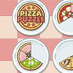 Cuatro platos con pizzas parcialmente cortadas sobre un fondo de cuadros rosados y blancos
