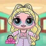 Una muñeca animada con cabello rubio y ojos grandes, vestida de rosa y blanco, sosteniendo una bolsa pequeña en un pasillo escolar colorido