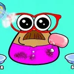 Personaje dibujado con gafas rojas, camiseta rosa y expresión sorprendida, acompañado de elementos de baño como jabón y ducha