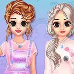 Dos personajes femeninos con grandes ojos y cabello estilizado, uno con cabello castaño y overol púrpura, y otro con cabello plateado y blusa blanca sobre un fondo azul pastel con pequeños dibujos
