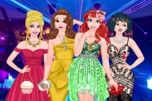 Cuatro mujeres jóvenes con vestidos elegantes y coloridos, posando en un entorno festivo con luces de colores en el fondo
