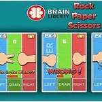Interface de juego de manos con indicadores de puntuación y mensajes en inglés como WRONG y SLOW en un diseño gráfico colorido