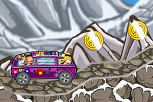 Una furgoneta morada decorada con flores viaja por un camino rocoso en un paisaje montañoso, con monedas doradas flotando en el aire