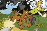 Ayuda a Scooby y Shaggy a escapar de un castillo lleno de fantasmas