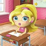 Niña rubia de ojos azules sentada en un pupitre en un aula, escribiendo en una hoja de papel