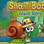 Caracol verde con sombrero explorador frente a un monstruo verde sosteniendo una lanza, con un fondo de jungla y el título Snail Bob 8 Island Story