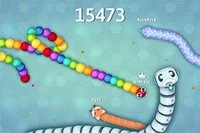Snake IO War mezcla una estética pop con lo mejor del clásico juego de la