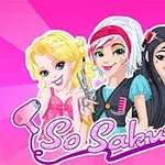 Tres chicas animadas con herramientas de belleza posando sobre un fondo rosa brillante
