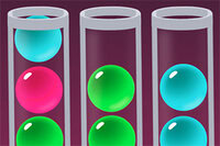 Un juego de rompecabezas divertido con canicas de colores