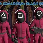 Tres figuras con trajes rojos y máscaras negras con formas geométricas blancas, sosteniendo armas, en un entorno decorativo con luces