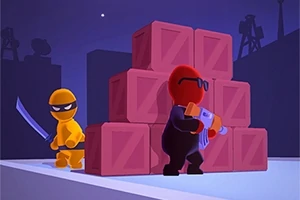Dos personajes de dibujos animados, uno amarillo con una espada y otro rojo con gafas y un megáfono, están cerca de cajas apiladas en un entorno nocturno
