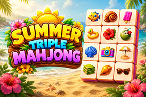 Logotipo colorido Summer Triple Mahjong junto a fichas con símbolos veraniegos sobre una playa tropical con flores