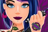 En el juego Tattoo Salon, necesitas ser el mejor tatuador del área