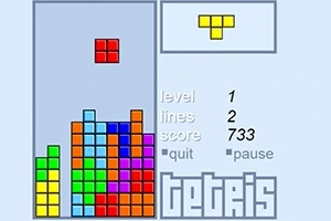 Pantalla de juego con bloques de colores y puntuación en progreso