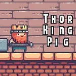 Un personaje pixelado con casco y martillo camina frente a un muro de ladrillos con el texto Thor King Pig al lado