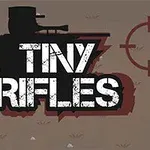 Silueta de un soldado con casco y rifle junto al texto Tiny Rifles sobre un fondo marrón con un objetivo de tiro
