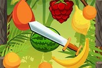 En el juego Tropical Slasher tu tarea es cortar todas las frutas