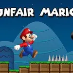 Personaje de videojuegos con gorra roja y bigote corre sobre plataformas mientras evita un proyectil negro con ojos y dientes, en un paisaje nocturno con montañas azules