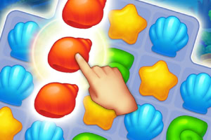 Mano interactuando con conchas y figuras de colores en un tablero de juego tipo rompecabezas